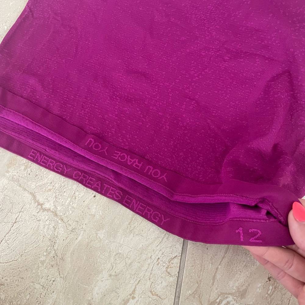 Lululemon swiftly tank - Picture 4 of 6